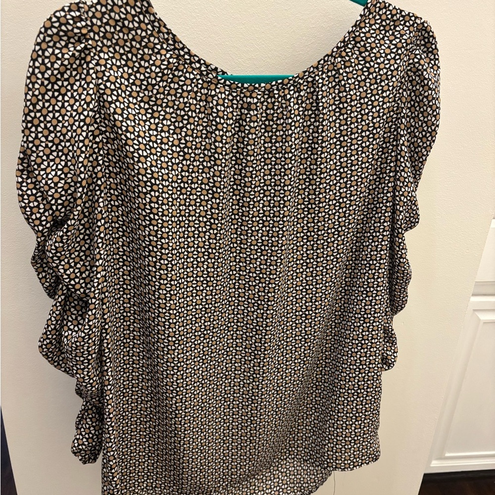 Max Studio Black, Tan and White Patterned Women's Blouse